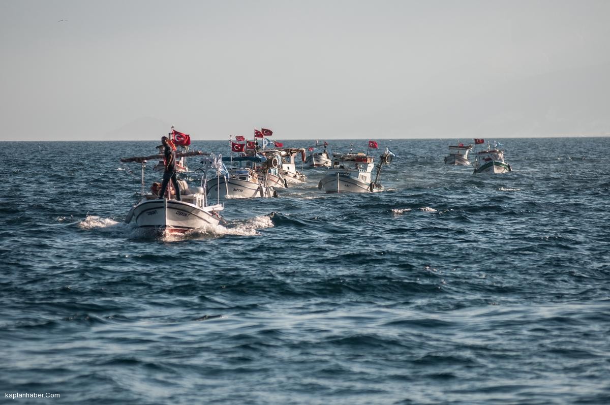 Yurdun çeşitli bölgelerinde kabotaj bayramı etkinlikleri vardı